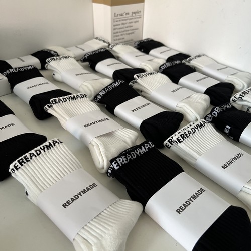 男女情侣长筒简约百搭纯色棉袜潮