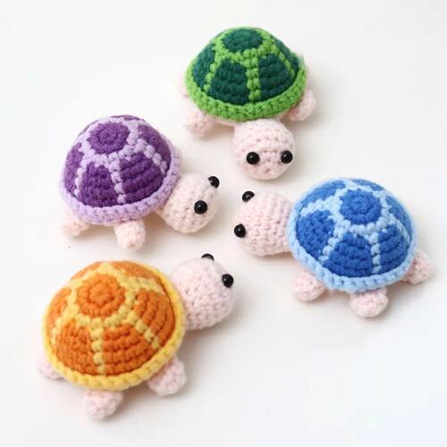 Handmade Crochet Turtle Pendant Yarn Weaving Cute Doll Creat