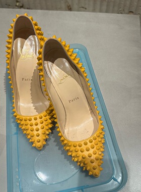 cl黄色铆钉红底高跟鞋 36码