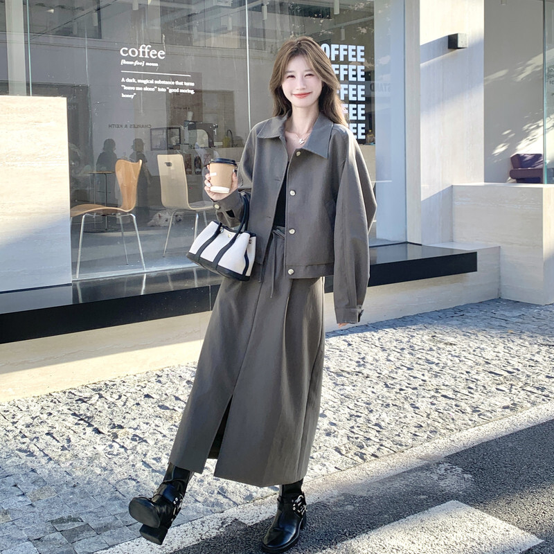 韩系灰色翻领短外套半身裙套装女 2026早秋气质开叉中长裙两件套