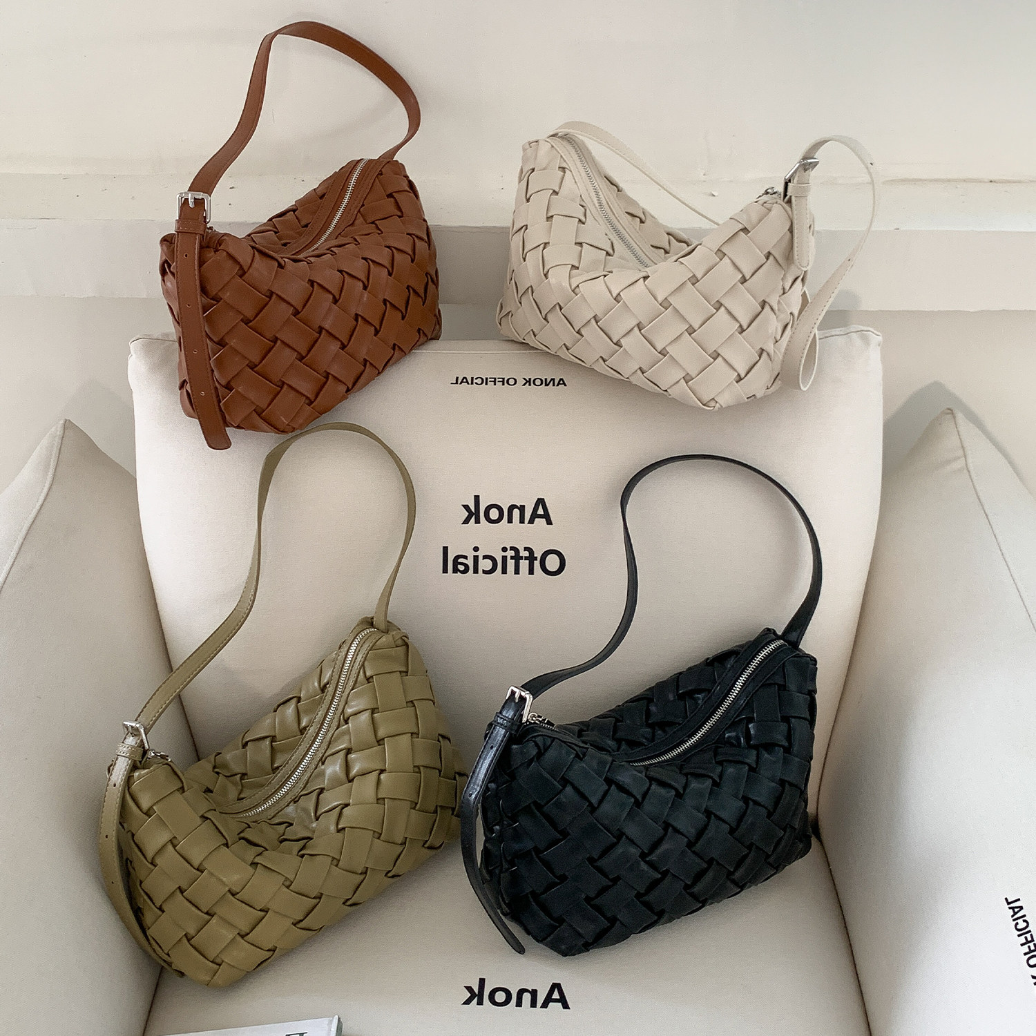 EMORRIN韩版小众设计软皮编织腋下包女百搭时尚高级感手提单肩包