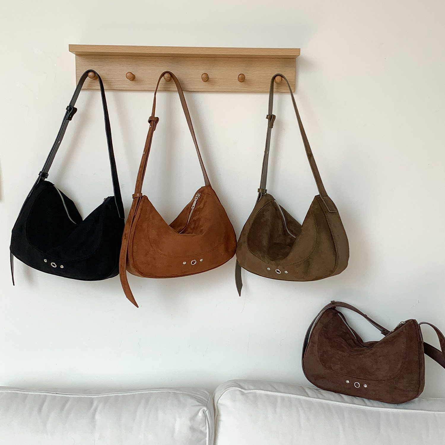 EMORRIN秋冬新款麂皮绒大容量手提斜挎包高级感百搭时尚hobo包,箱包皮具/热销女包/男包,单肩包,淘宝优惠券,粉丝福利购,淘宝优惠卷