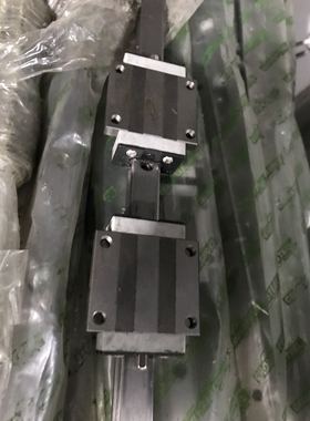 全新STAF导轨BGXH15FN滑块，轨道680毫米长配2个滑块数量有限
