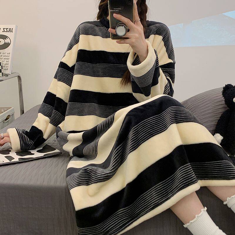 法兰绒睡裙女士秋冬季高级感加厚珊瑚绒睡袍冬天可外穿睡衣家居服