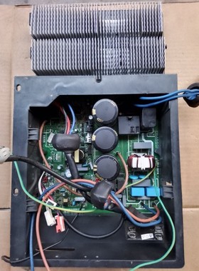 美的变频空调板202302100852 KFR-72W/BP2-270 SCM1246 P4 P0 P1