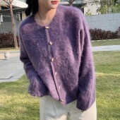 1002 胸围58衣长61 拉绒工艺 木桶扣小香羊绒上衣