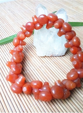 天然红色东陵玉石葫芦手链