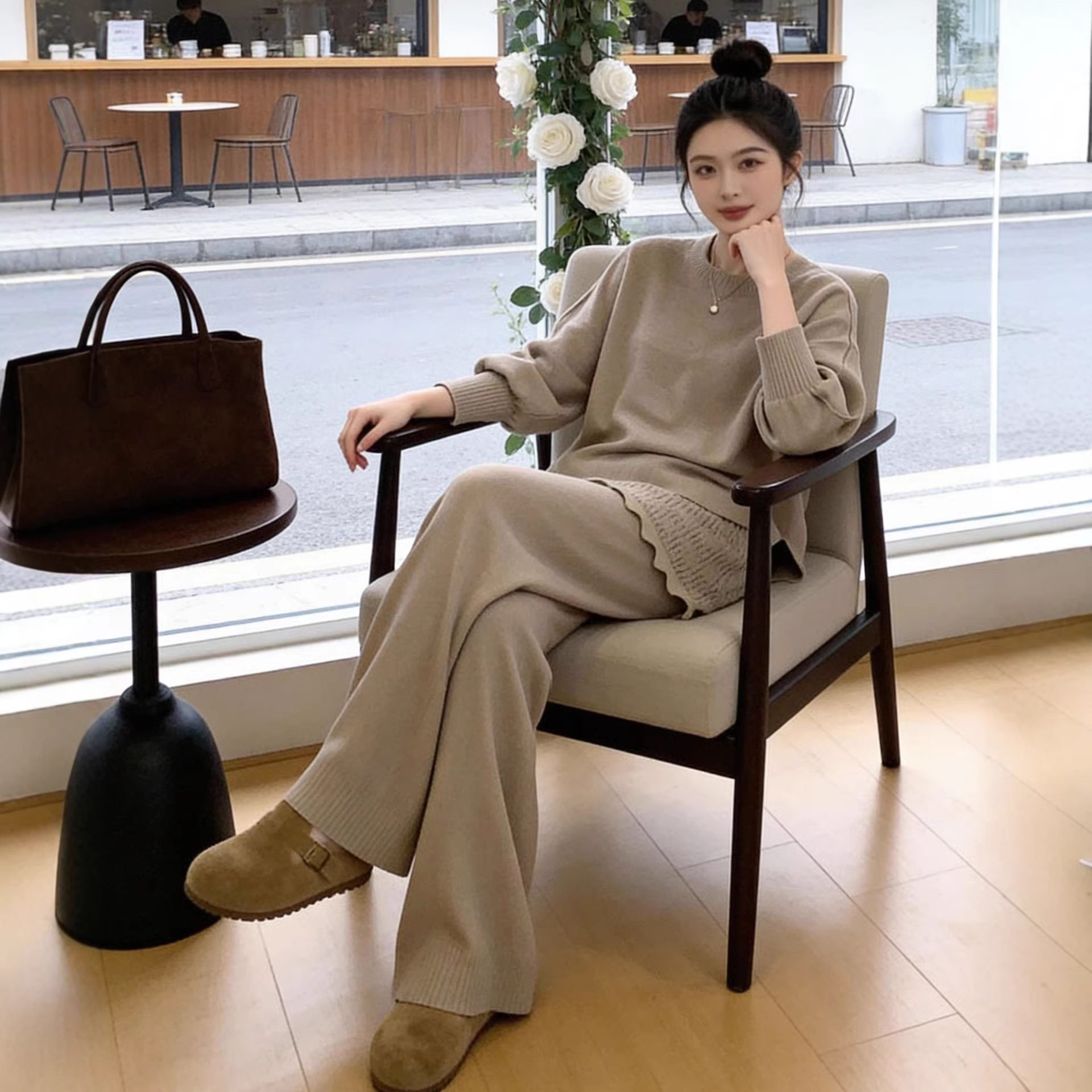 松弛感毛衣套装女春秋2026新款慵懒风针织上衣屁帘阔腿裤两件套