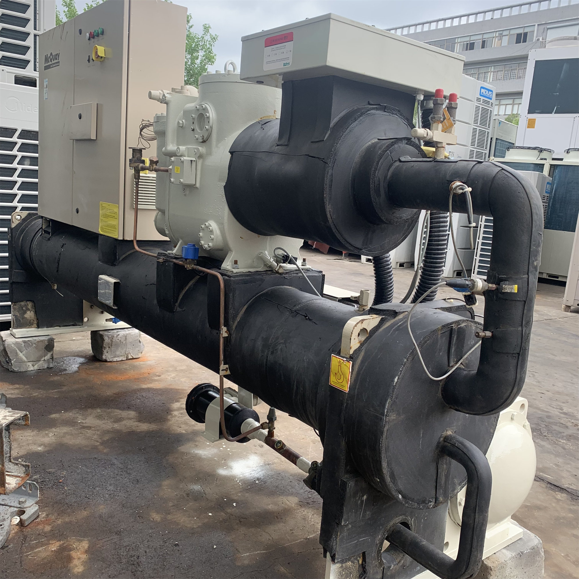 307kw二手麦克维尔水源热泵地源热泵机组30万大卡二手热泵机