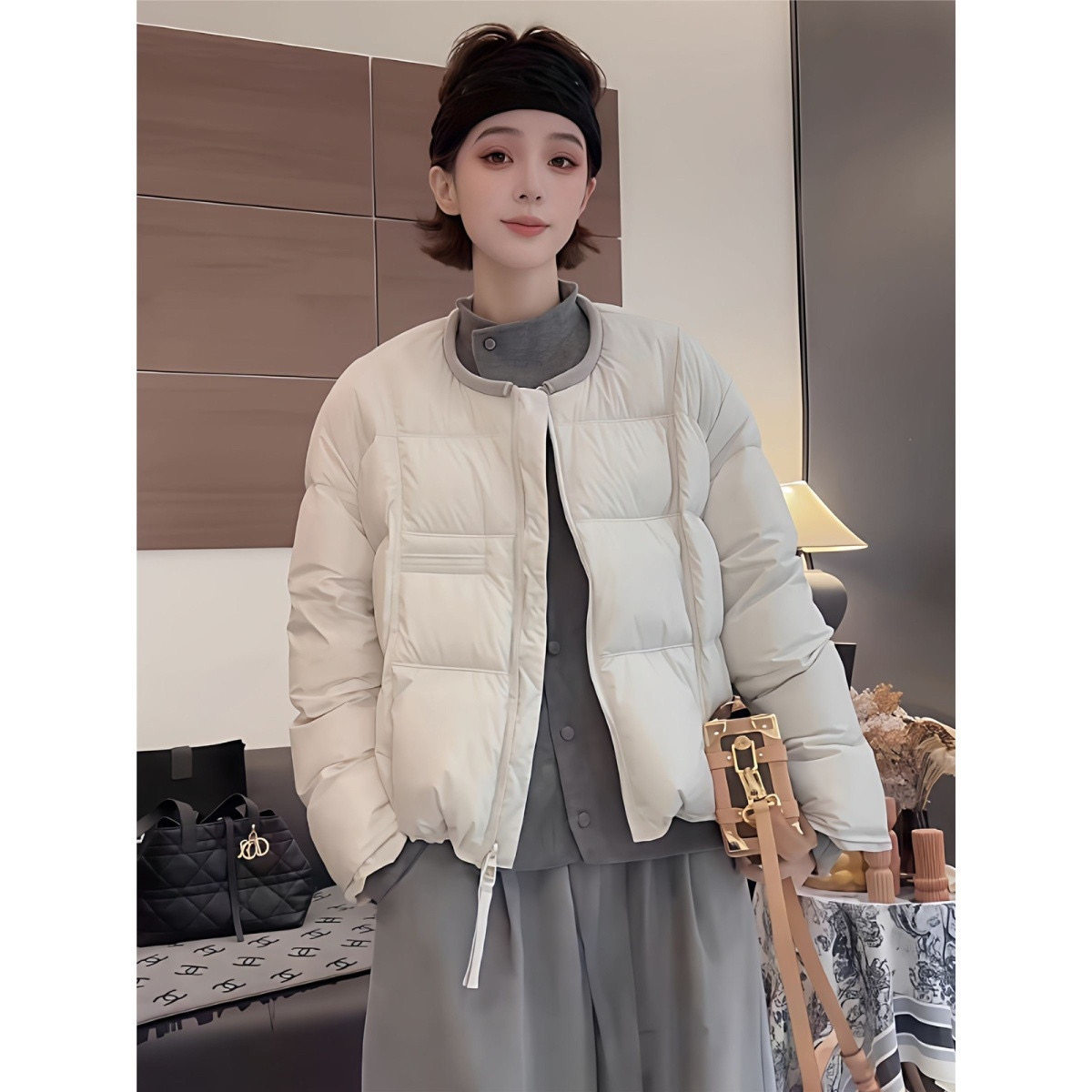 欧货圆领泡芙感短款羽绒服女设计感韩版百搭气质小个子白鸭绒外套