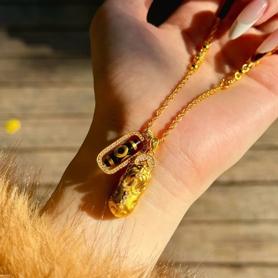 貔貅天珠沙金吊坠黄金色项链女金刚杵九六眼新中式毛衣链金店同款