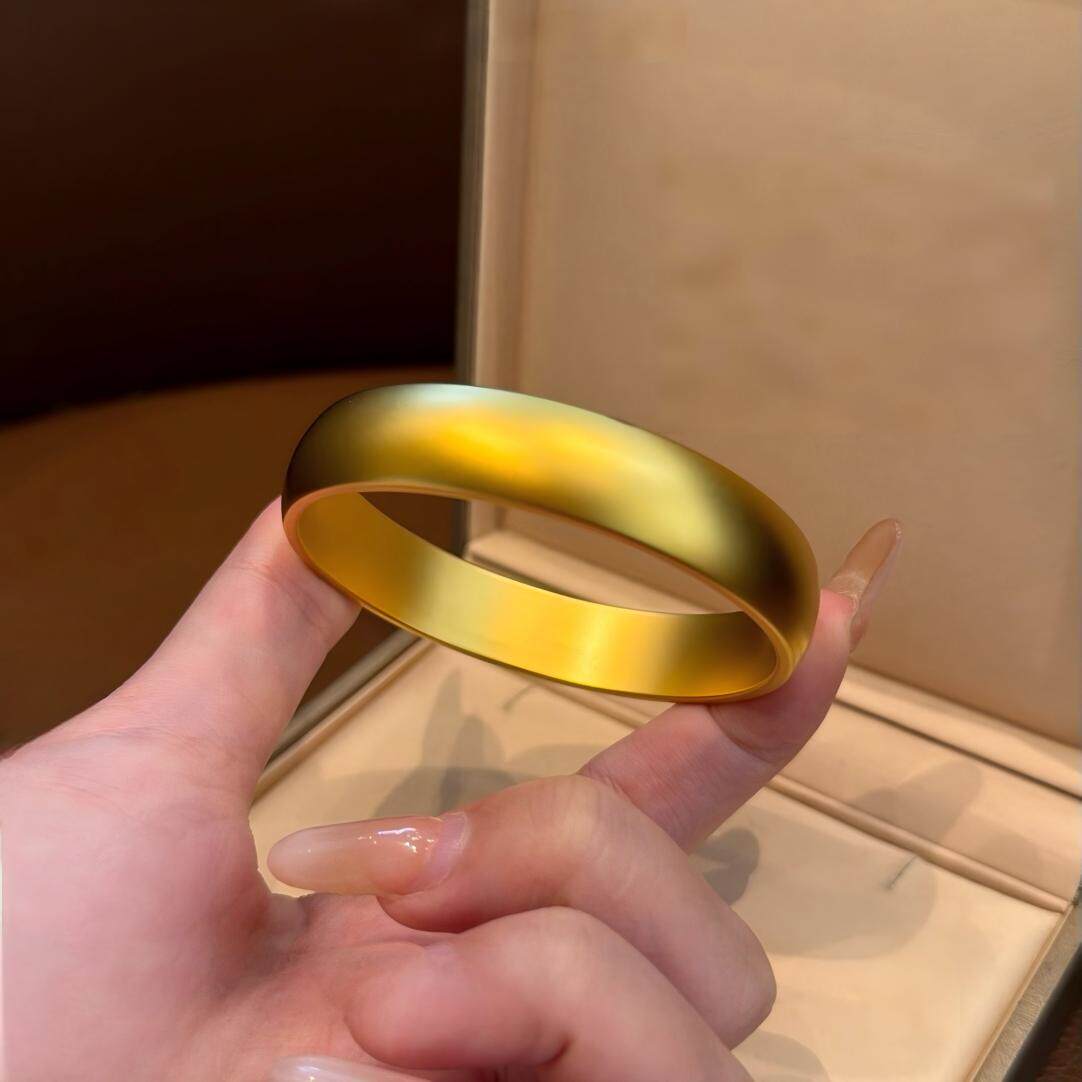 轮胎沙金手镯女素圈仿真黄金色古法大金镯子泥鳅背结婚三金五金图片