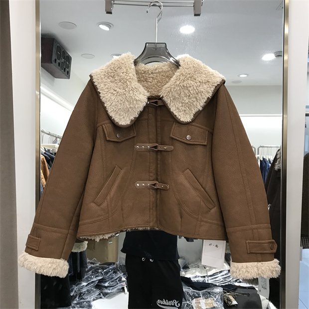欧洲站短款羊羔毛翻领皮衣外套女2025冬季百搭小个子皮毛一体3502