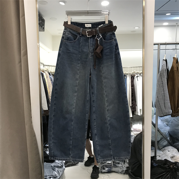 2025冬季加绒复古蓝高街宽松阔腿牛仔裤女美式高腰垂感弯刀裤0975
