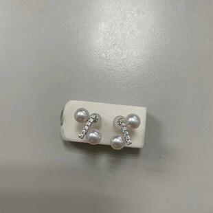 天然淡水珍珠耳钉女18K金百分号不对称耳环耳饰