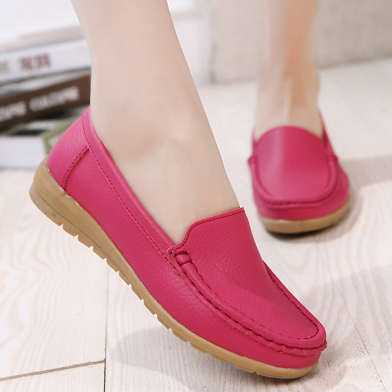 春秋鞋單鞋中老年人真皮媽媽鞋平跟軟底圓頭皮鞋平底防滑中年女鞋在類目 女鞋, 低幫鞋中 - 來自Buy2taobao.com提供專業的淘寶代購服務