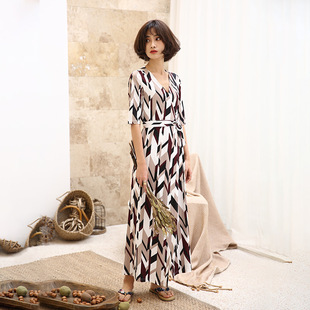 欧美新品名媛小香风一片式几何印花裹身显瘦连衣裙女PG DVF2026