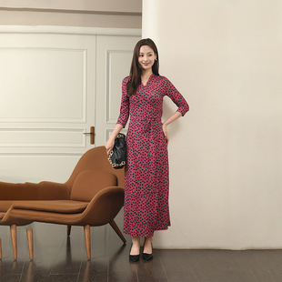 欧美新品玫红波点气质优雅显瘦度假一片式法式连衣裙女PG DVF2026