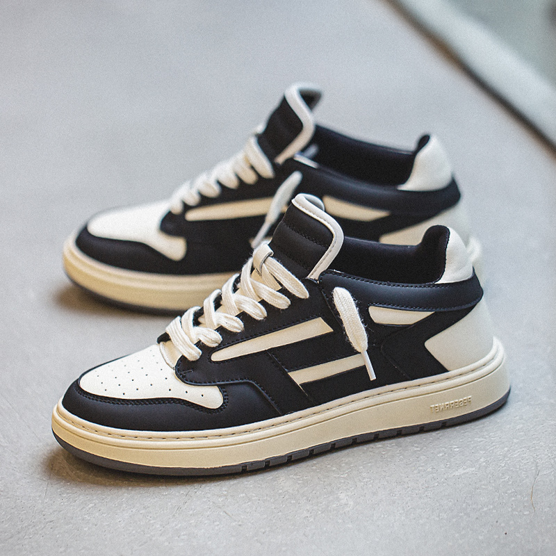 男鞋新款板鞋低帮真皮男日