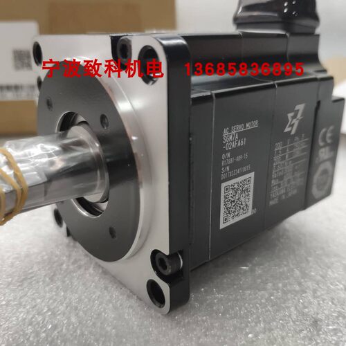 SGM7A-02AFA61 SGM7A-02AFL-CM12  YASKAWA 安川电机 全新正品