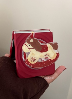 新年红色可爱小马支架适用华为purax手机壳pocket2三星ZFLIP7/6/5磁吸保护套小米Mixflip2波纹硬壳荣耀Vflip2