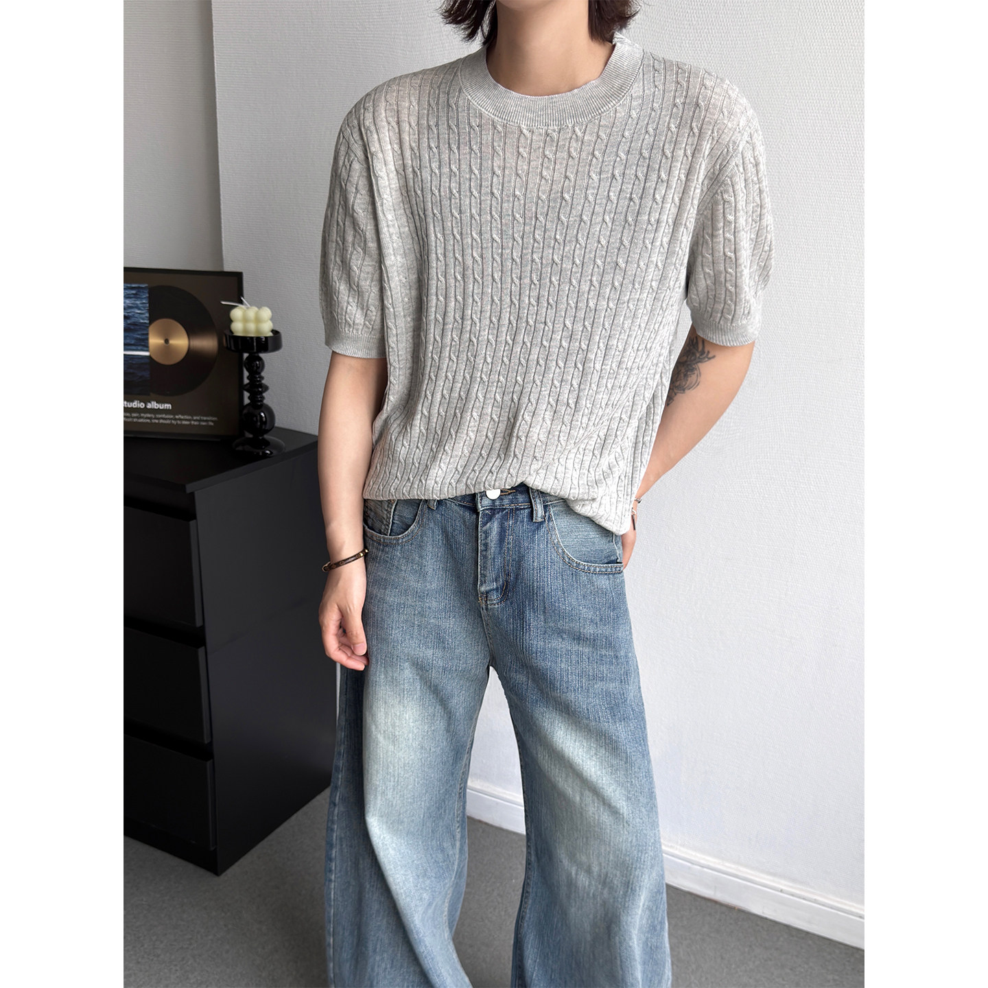 韩版慵懒纯色圆领麻花针织短袖2026夏男女简约有钱风休闲半袖T恤