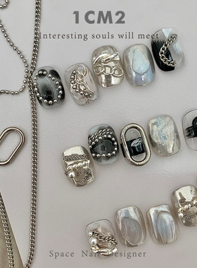 1CM2原创美甲 中性酸性金属风格 链条不规则锁链 不要太man哦