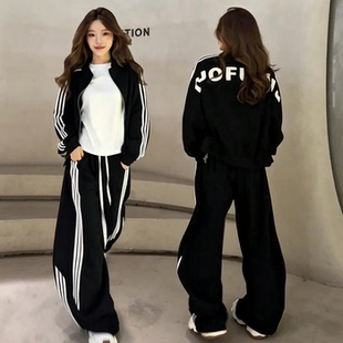 运动风休闲套装女秋季新款时尚条纹字母拉链外套弯刀阔腿裤两件套