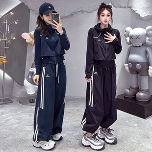 撞色减铃穿搭休闲运动套装女2026春秋新款假两件连帽外套条纹卫裤
