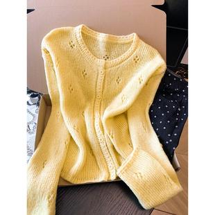 韩系钩花针织开衫早春外套女2026新款温柔风甜美洋气宽松长袖上衣