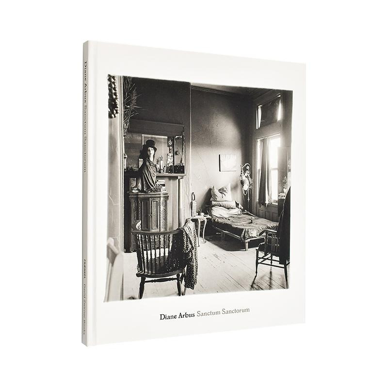 【现货】黛安·阿勃丝:圣所 Diane Arbus: Sanctum Sanctorum 原版英文摄影作品集 卓纳画廊 黑白摄影 边缘群体