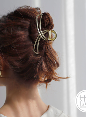 日本本土ane mone金属色精致简约抓夹鲨鱼夹盘发发抓头饰女