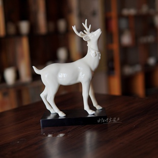 曲阳秋鸿定瓷家居装饰品定窑高温釉白瓷小鹿摆件客厅卧室书房摆放