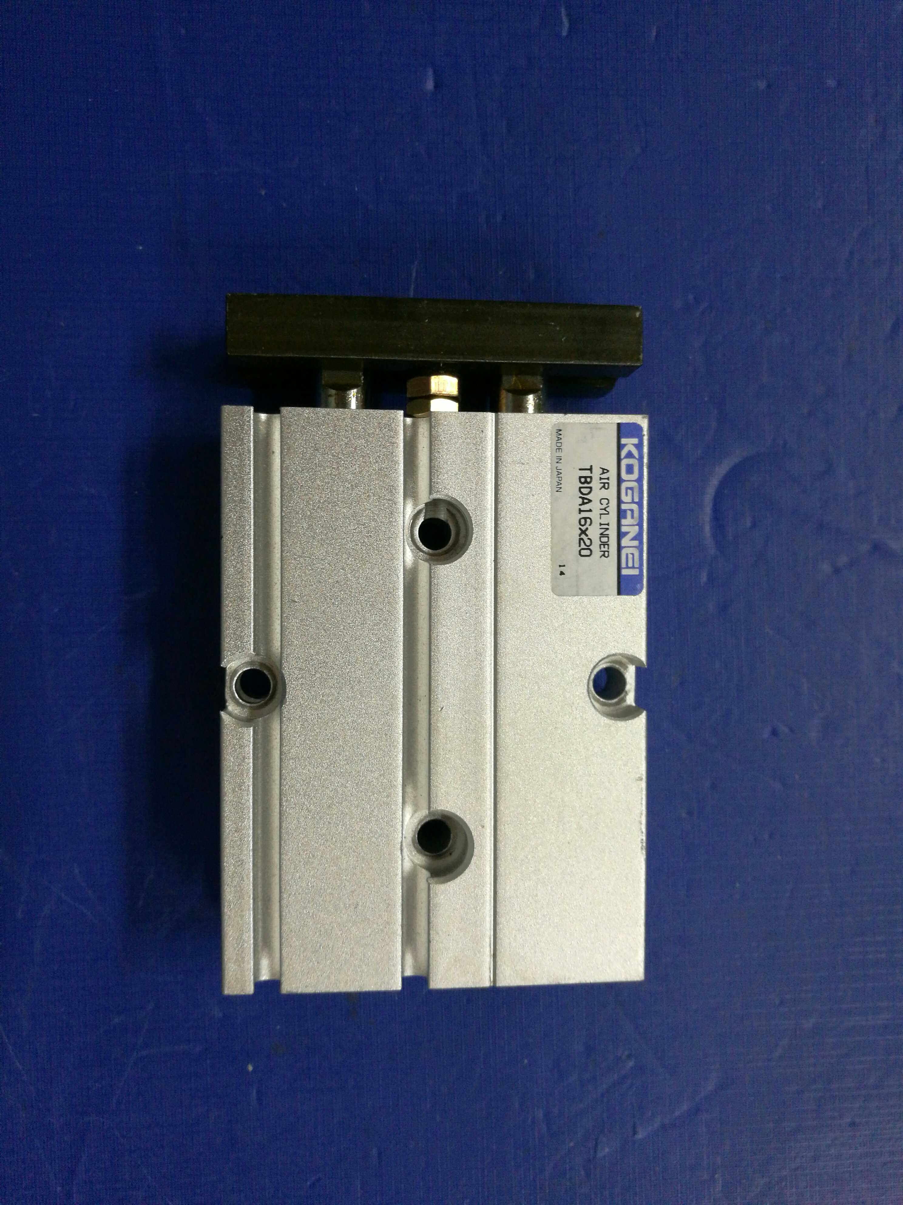 原装KOGANEI小金井TBDA16X20双杆气缸，现货出售