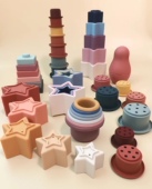 北欧婴幼儿童可啃咬硅胶叠叠乐杯积木灯塔抓握益智早教洗澡玩具