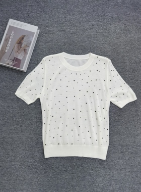 井美2026新款短袖圆领针织春夏季T恤女打底衫纽扣条纹洋气修身上