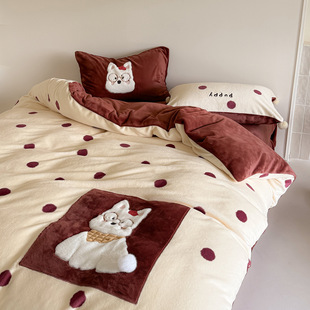 通州区雅佰庭纺织品厂A类卡通可爱毛巾绣全消光加厚牛奶绒四件套