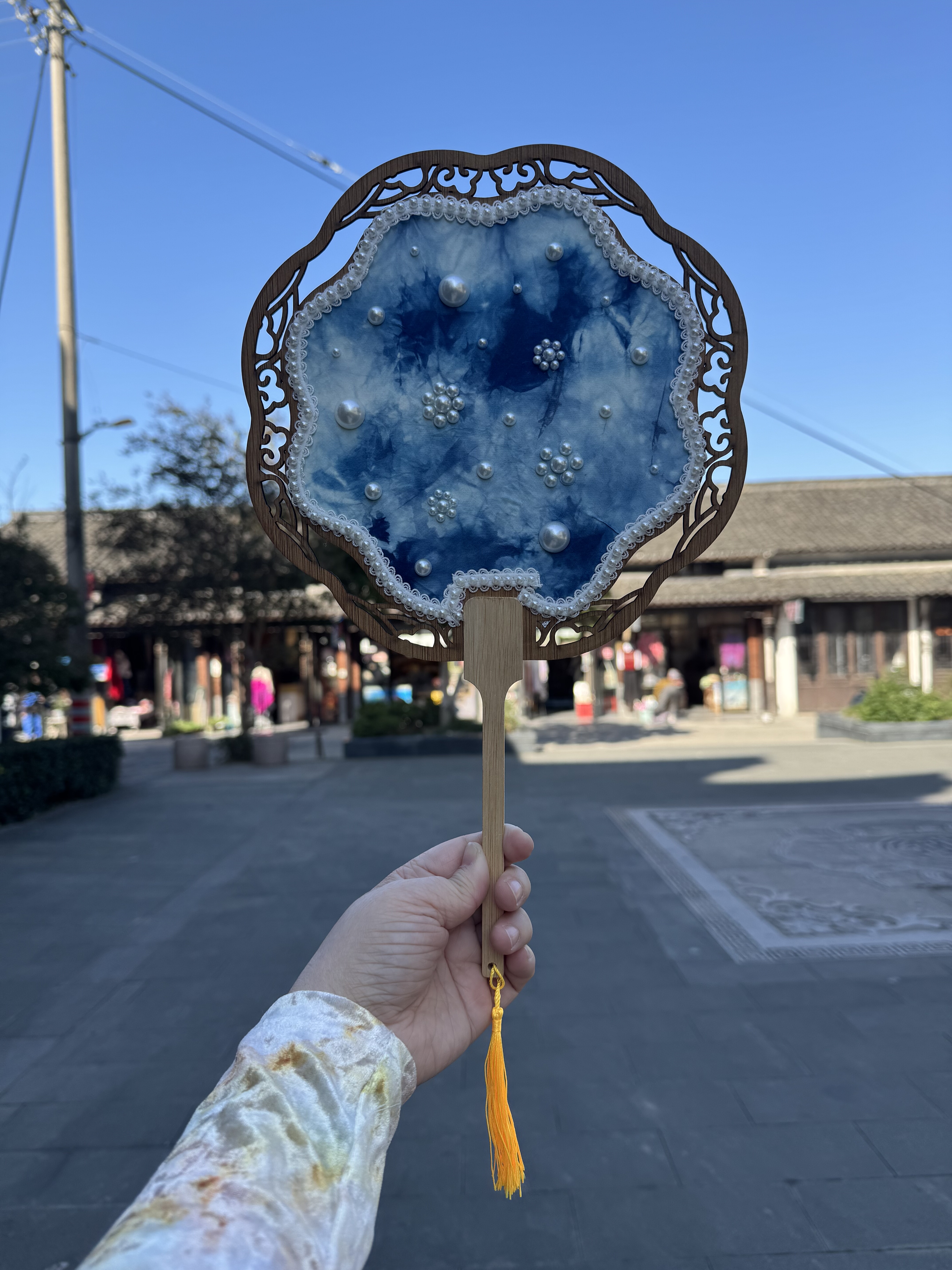 非遗植物扎染桑蚕丝珍珠扇成品手工扇子双面拍照送朋友闺蜜喜扇