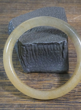 10032号 新疆克拉玛依金沙金丝玉小手镯 内径52mm