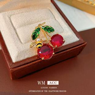 铜合金胸针C263 轻奢气质百搭优雅精致胸针 时尚