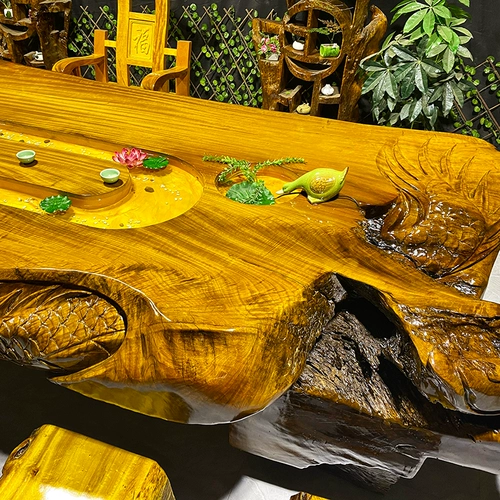 Корнеодичный чайный стол