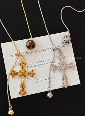 钛钢不掉色金色复古十字架项链女款轻奢感精致长款毛衣链配饰