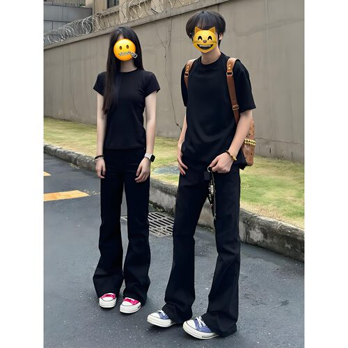 黑色美式微喇牛仔裤男女款