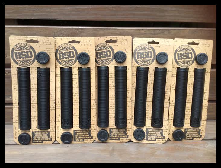 Poignées de vélo - Ref 2341739 Image 1