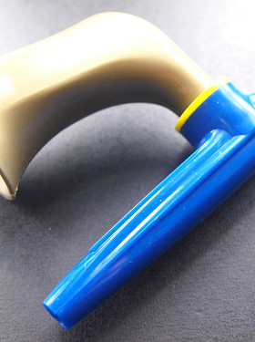菲利亚香港 进口正品 Kazoobie塑料大喇叭卡祖笛子 配件 Kazoo