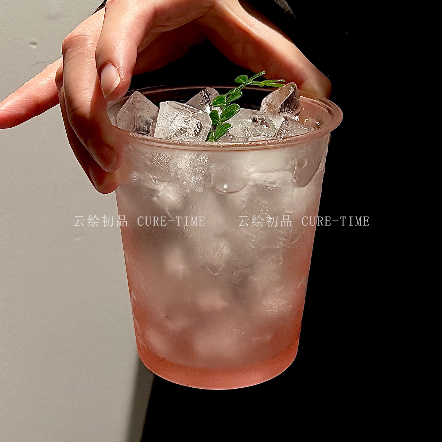 创意磨砂质感反口简约玻璃杯高颜值酒杯鸡尾酒杯饮品杯果汁杯杯子