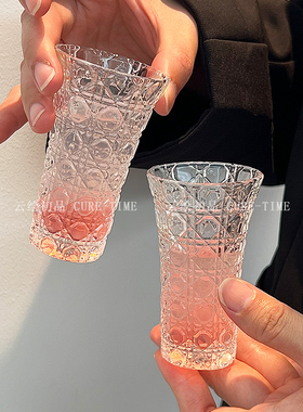 高颜值浮雕刻花玻璃小酒杯威士忌酒杯烈酒白酒一口杯调酒鸡尾酒杯