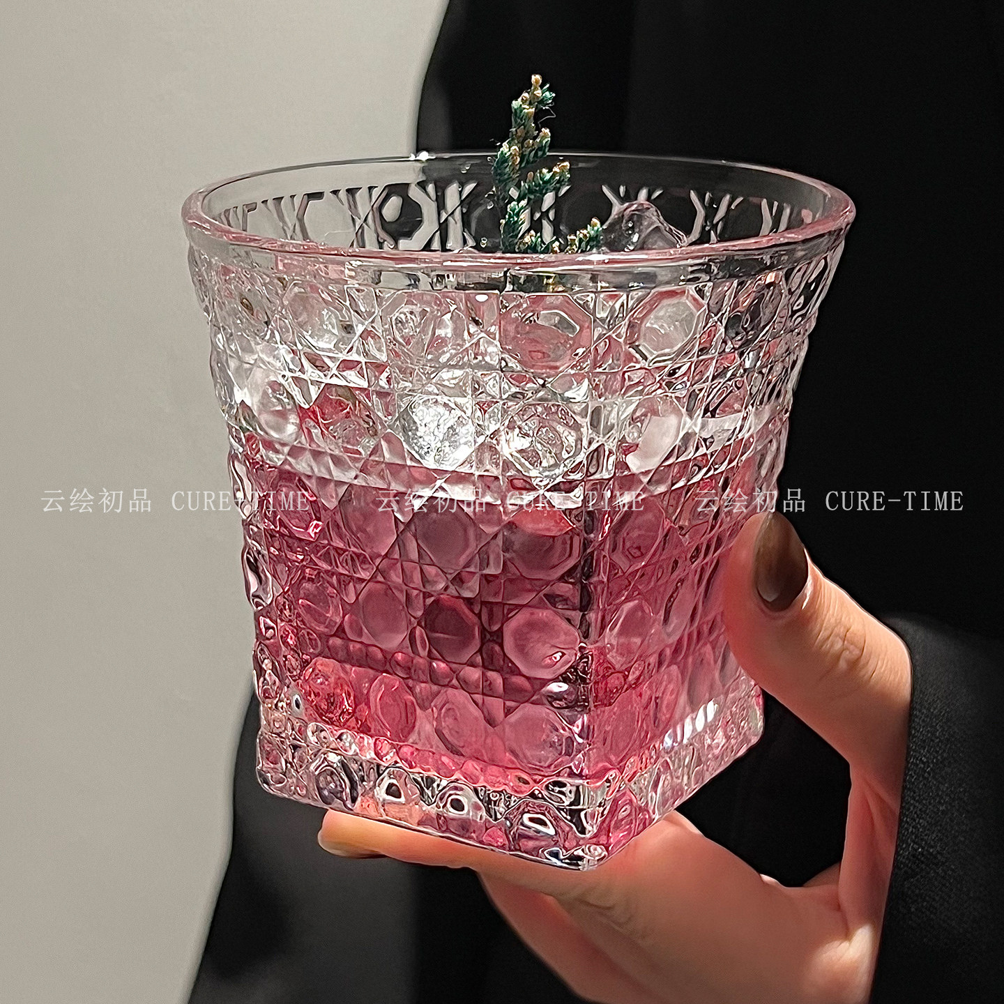 复古啤酒杯玻璃威士忌酒杯轻奢高档洋酒杯水杯高级感纹理扩口杯子