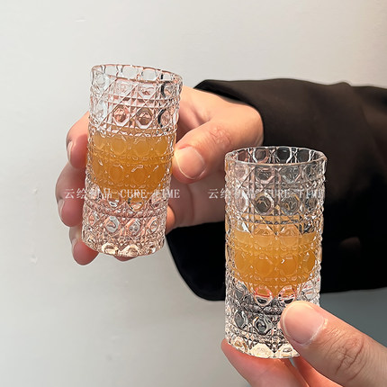 新款轻奢小酒杯浮雕加厚玻璃白酒杯酒盅小号家用一口杯烈酒宝石纹