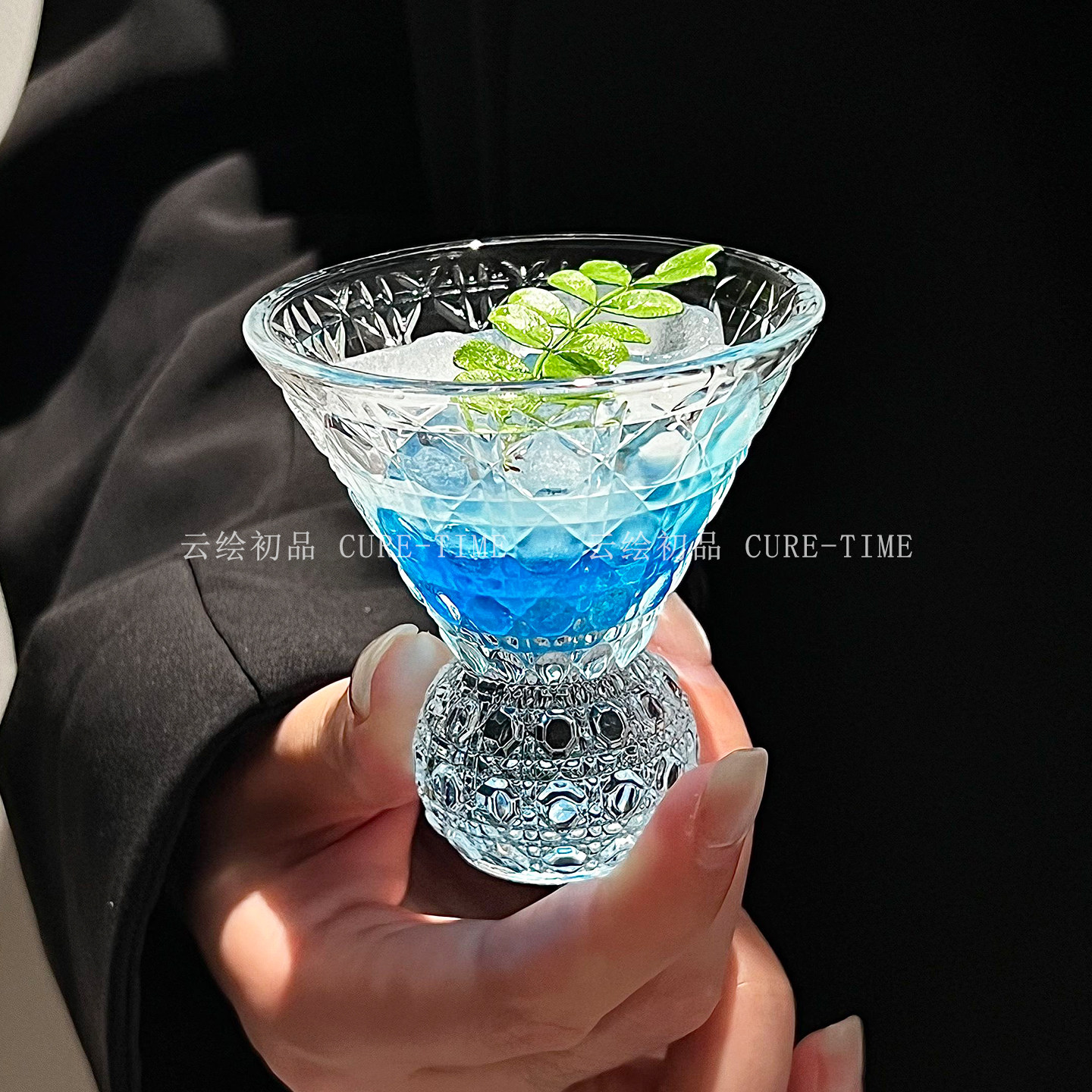 创意迷你小酒杯高颜值矮脚玻璃杯微醺白酒杯一口杯鸡尾酒杯甜酒杯